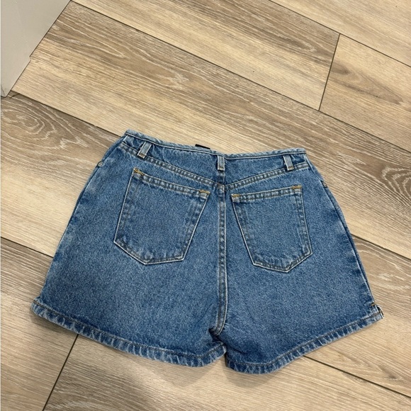 Pants - Vintage Y2K mid rise denim jean shorts